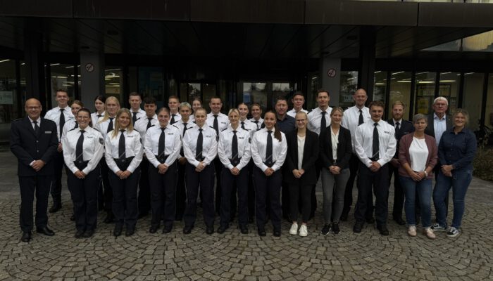 Gruppenbild Nachersatz bei der KPB RSK 2026 mit LR Schuster und AlPol Schuster